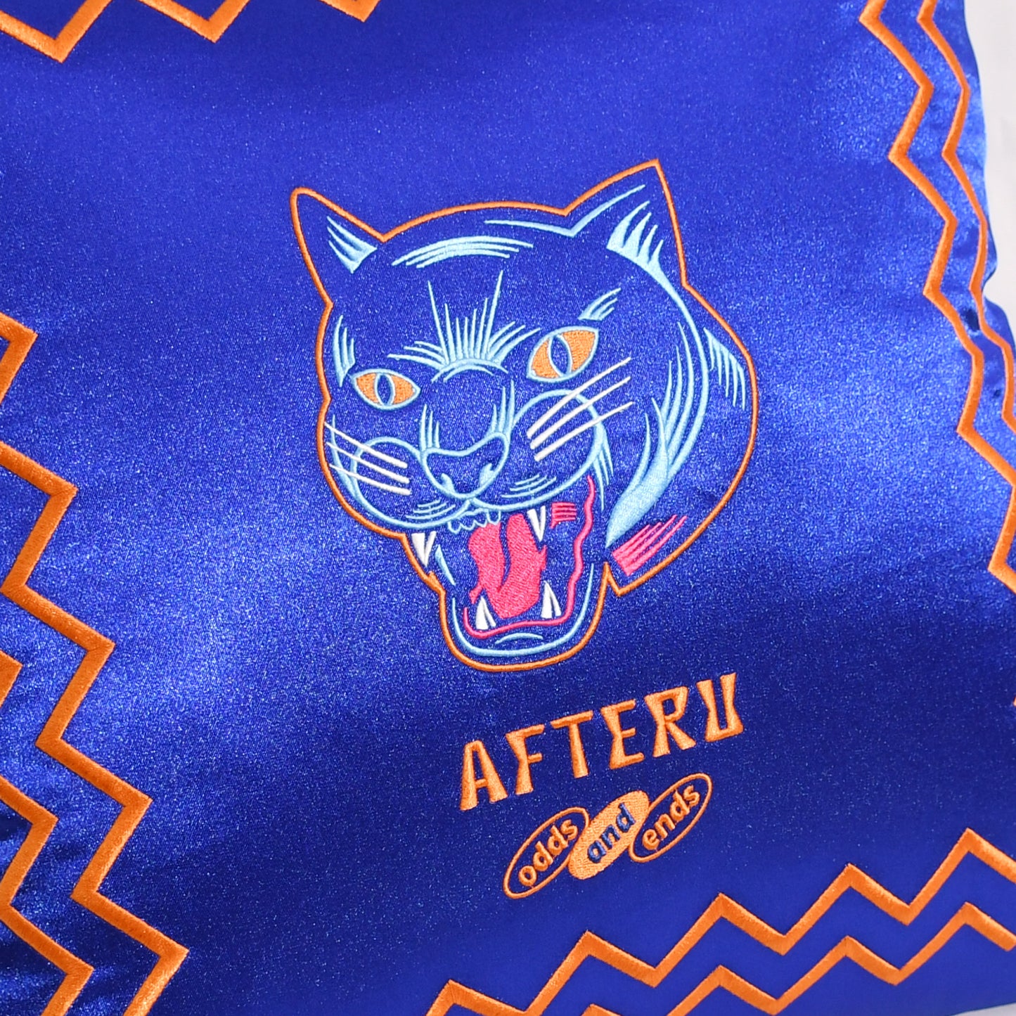 SATIN CUSHION COVER - CAT