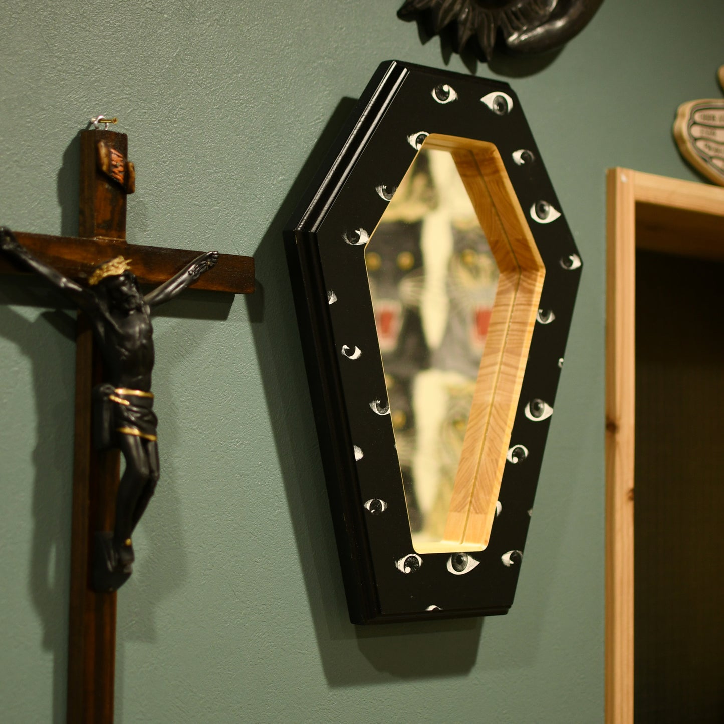 COFFIN MIRROR