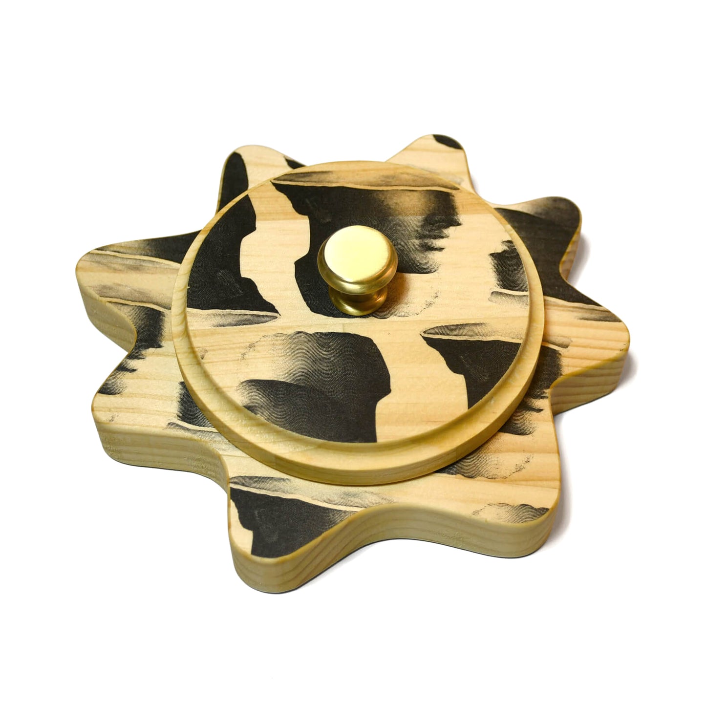 AFTERU × EMETH DISTORTED ASHTRAY