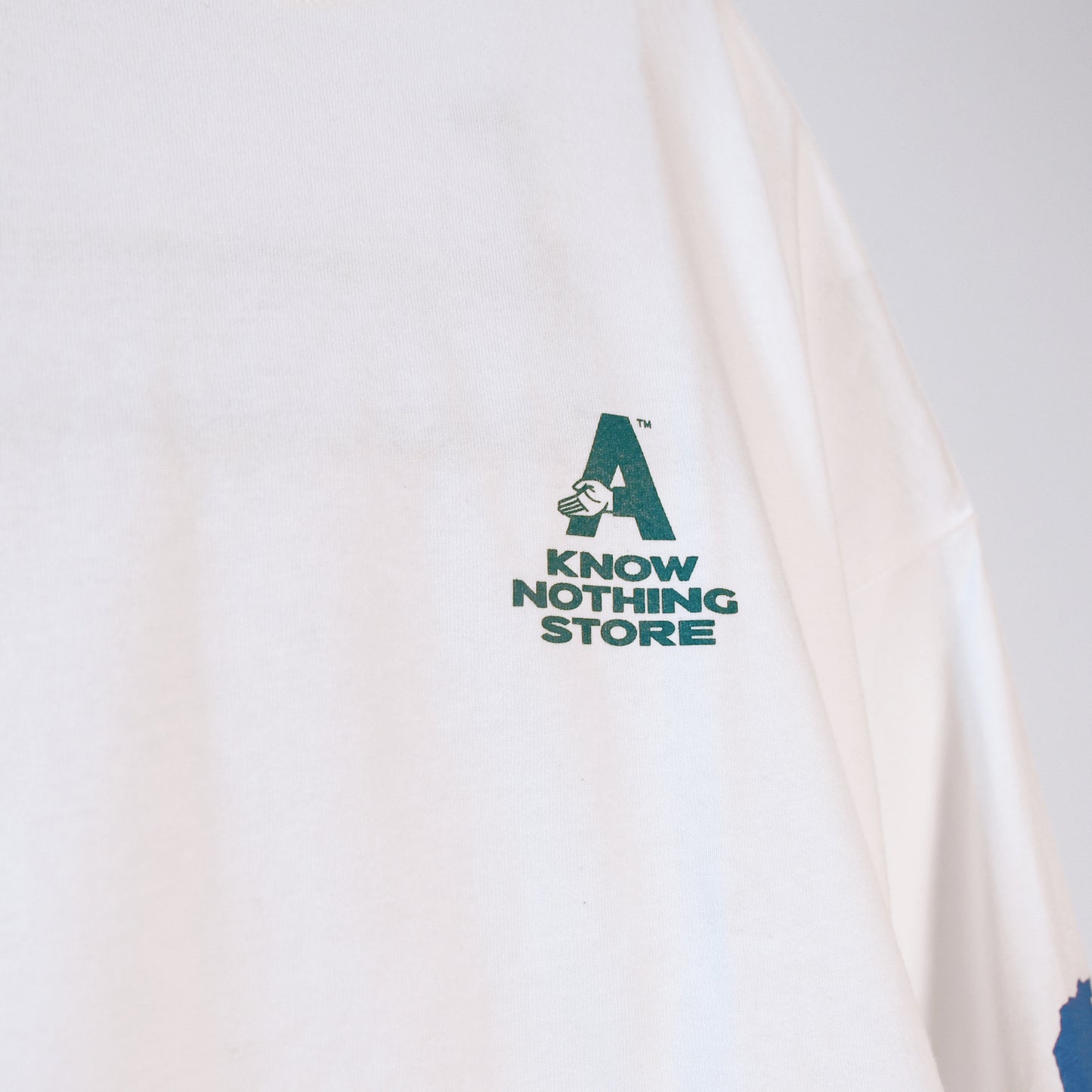 KNOW NOTHING L/S TEE - WHT